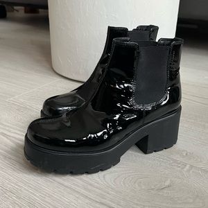 Vagabond boots